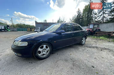 Седан Opel Vectra 1998 в Львове