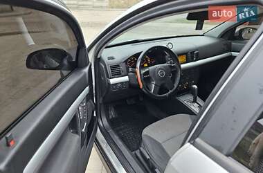 Седан Opel Vectra 2003 в 