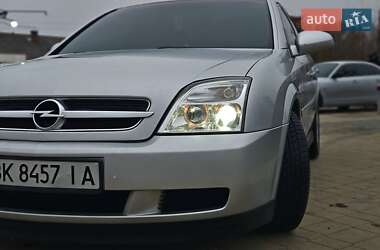 Седан Opel Vectra 2003 в 