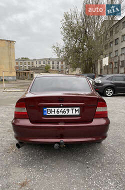 Седан Opel Vectra 1998 в Одессе