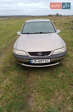 Лифтбек Opel Vectra 1997 в Чернигове