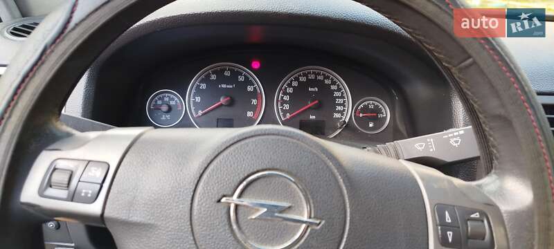 Седан Opel Vectra 2007 в Херсоне