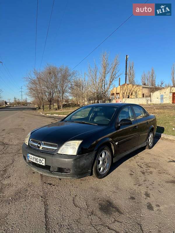 Седан Opel Vectra 2004 в Николаеве