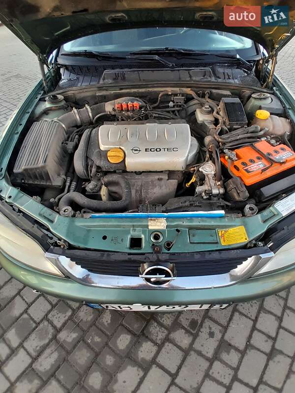 Універсал Opel Vectra 1999 в Іллінцях