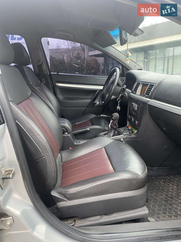 Седан Opel Vectra 2008 в Кам'янському фото 12 Седан Opel Vectra 2008 в Кам'янському