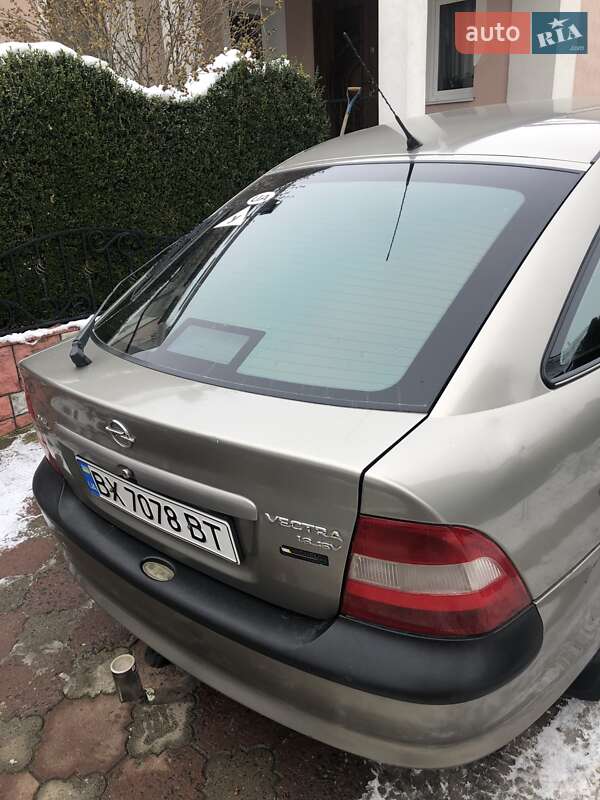 Лифтбек Opel Vectra 1998 в Хмельницком фото 3 Лифтбек Opel Vectra 1998 в Хмельницком