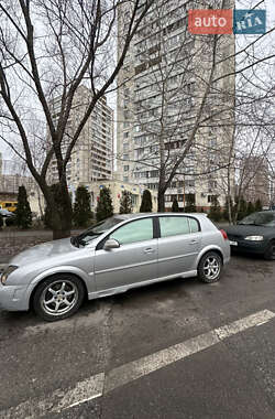 Лифтбек Opel Vectra 2004 в Киеве