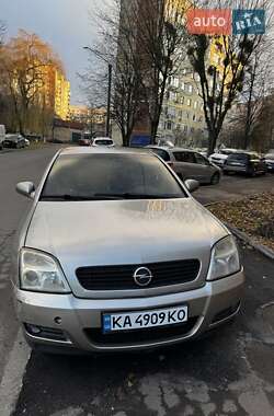 Седан Opel Vectra 2003 в Львові