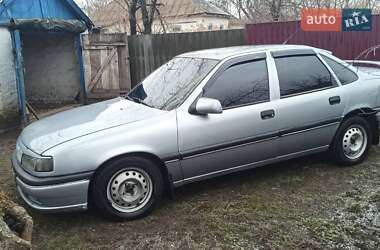 Седан Opel Vectra 1994 в Лубнах