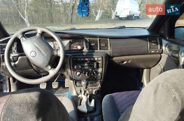 Седан Opel Vectra 1996 в Рівному