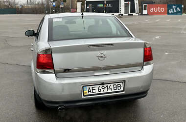 Седан Opel Vectra 2003 в Киеве