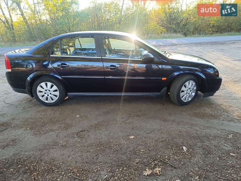 Седан Opel Vectra 2003 в Ватутіному