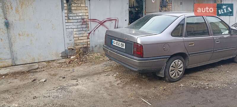 Седан Opel Vectra 1990 в Киеве фото 4 Седан Opel Vectra 1990 в Киеве