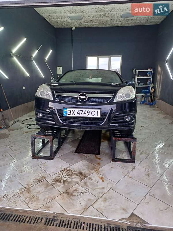 Седан Opel Vectra 2006 в Трускавце
