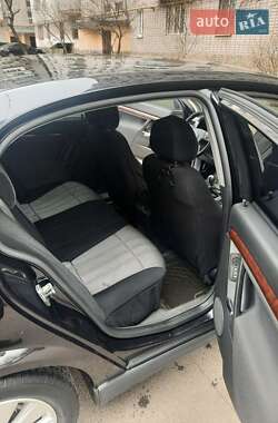 Седан Opel Vectra 2005 в 