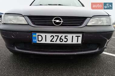 Универсал Opel Vectra 1996 в 