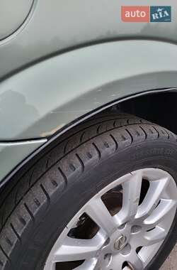 Седан Opel Vectra 2004 в Горішніх Плавнях