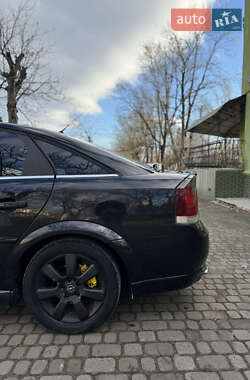 Лифтбек Opel Vectra 2003 в 