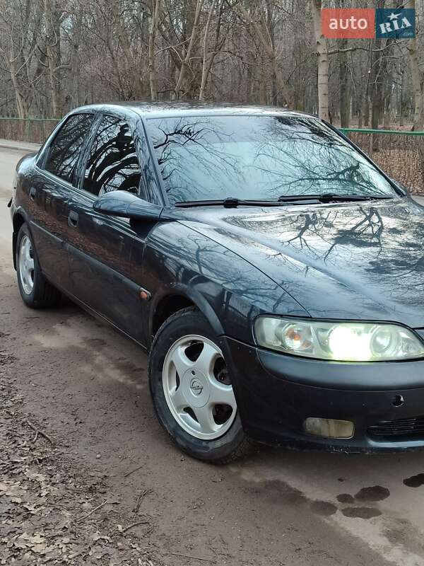 Седан Opel Vectra 1998 в Крыжополе