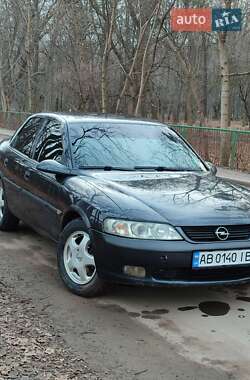 Седан Opel Vectra 1998 в Крыжополе