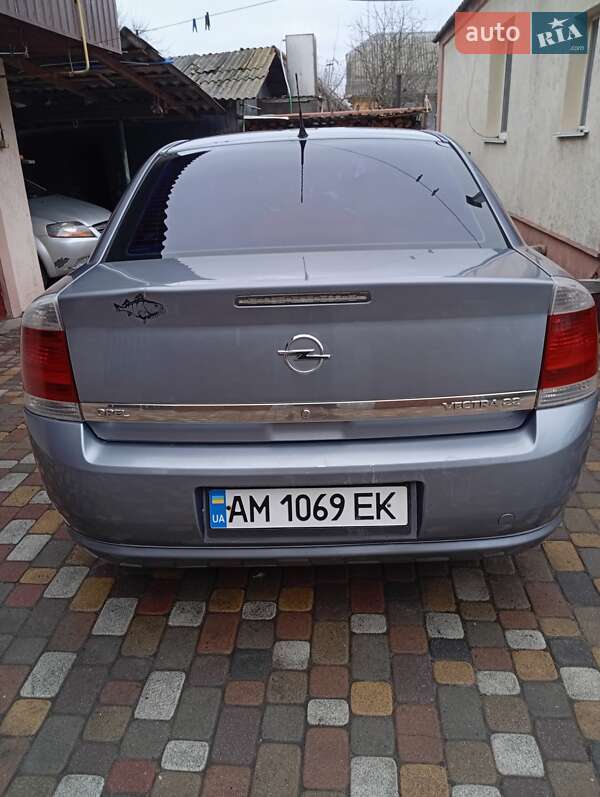 Седан Opel Vectra 2008 в Малине