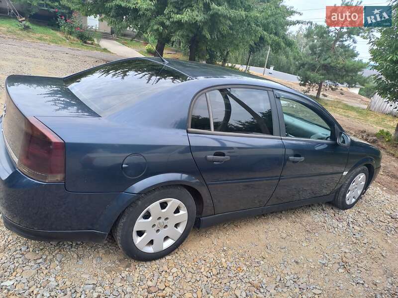 Седан Opel Vectra 2003 в Оратові