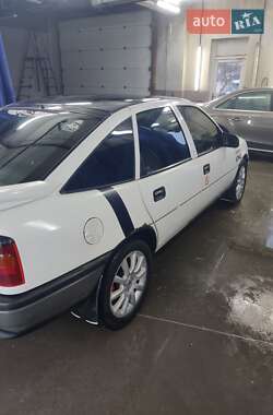Універсал Opel Vectra 1995 в 