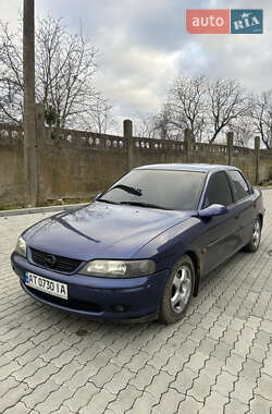 Седан Opel Vectra 1995 в Бориславе