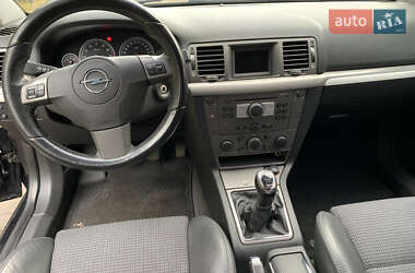 Универсал Opel Vectra 2007 в Самборе