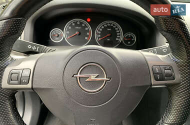 Универсал Opel Vectra 2007 в Самборе