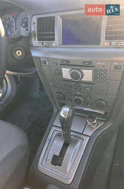 Універсал Opel Vectra 2006 в 