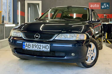 Лифтбек Opel Vectra 1999 в Виннице