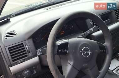 Седан Opel Vectra 2002 в 