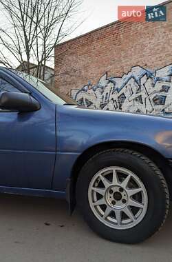 Лифтбек Opel Vectra 1991 в 
