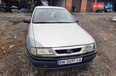 Седан Opel Vectra 1993 в Дерно