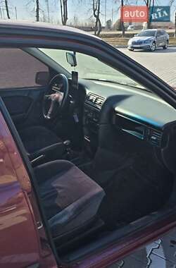 Седан Opel Vectra 1993 в 