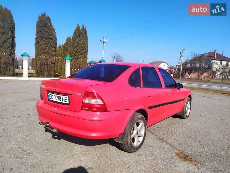 Седан Opel Vectra 1996 в Дубно