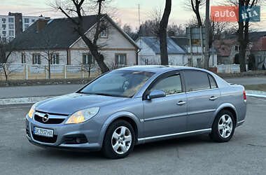 Седан Opel Vectra 2008 в Радивилове