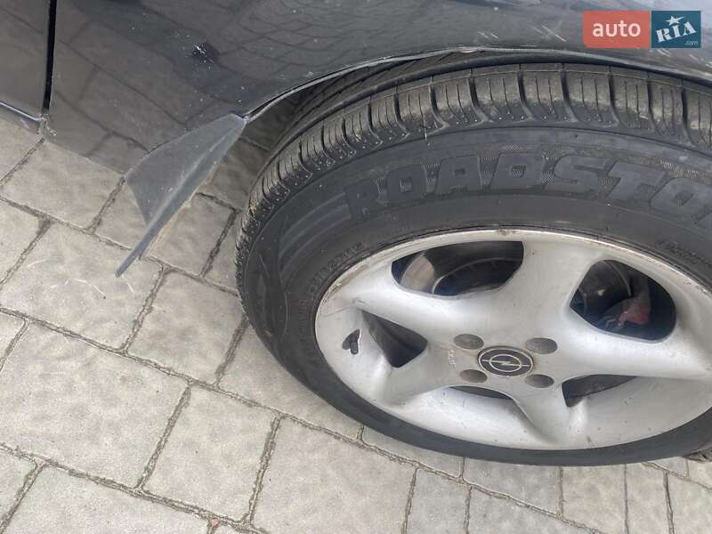 Седан Opel Vectra 1998 в Львове фото 5 Седан Opel Vectra 1998 в Львове
