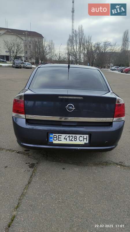 Седан Opel Vectra 2006 в Николаеве