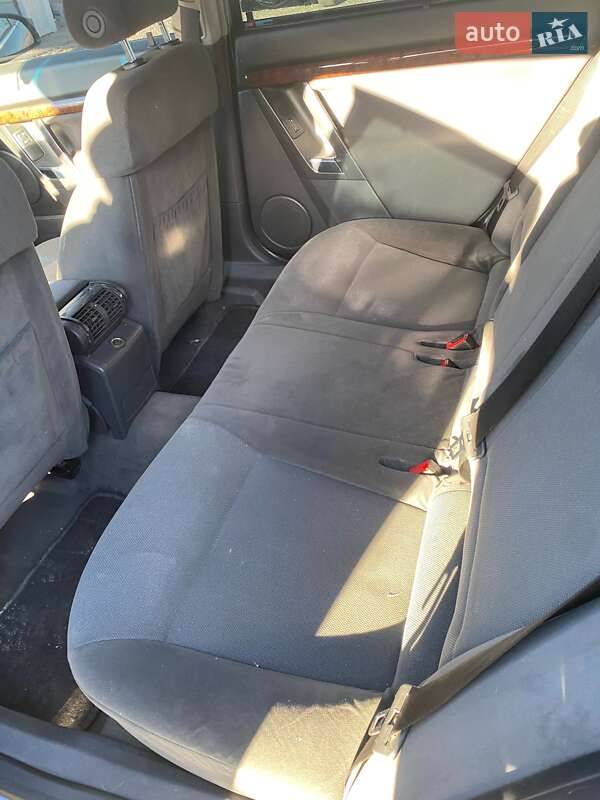 Универсал Opel Vectra 2003 в Черновцах