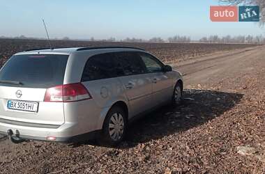 Универсал Opel Vectra 2004 в 