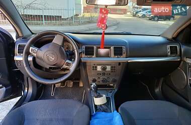 Седан Opel Vectra 2006 в 