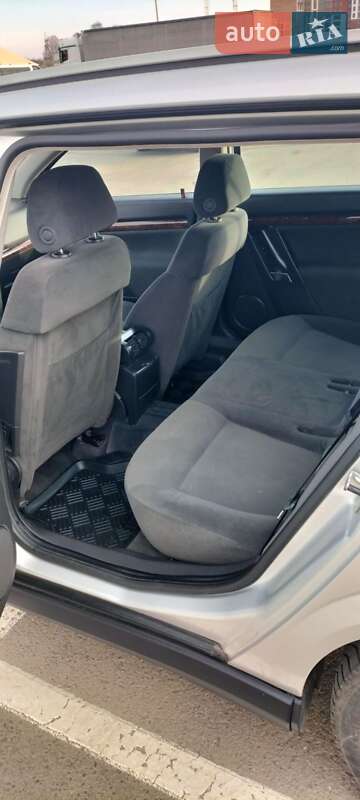Универсал Opel Vectra 2004 в Луцке
