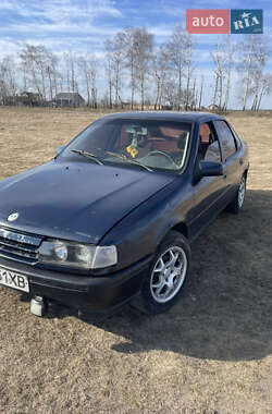 Седан Opel Vectra 1990 в Липовце