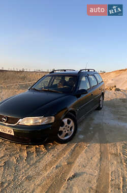 Универсал Opel Vectra 2000 в 