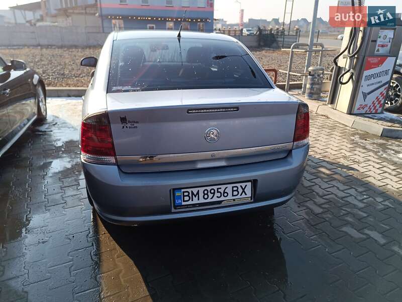 Седан Opel Vectra 2006 в Луцке