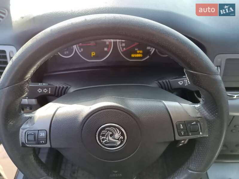 Седан Opel Vectra 2006 в Луцке