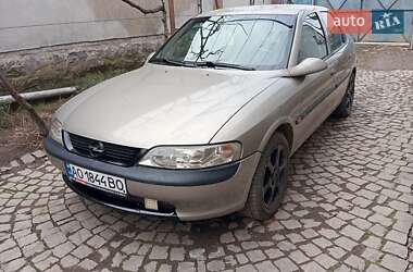 Седан Opel Vectra 1998 в Мукачево