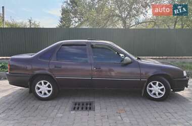 Седан Opel Vectra 1992 в Коломиї